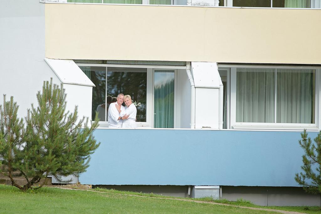 Varska Sanatorium Hotell Exteriör bild