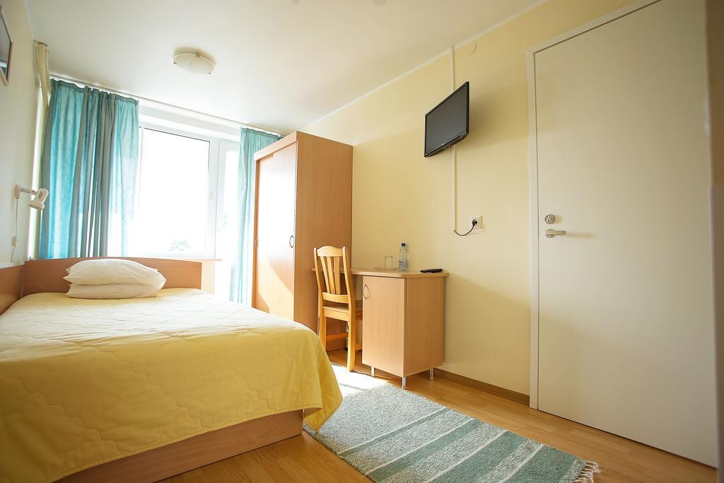 Varska Sanatorium Hotell Exteriör bild