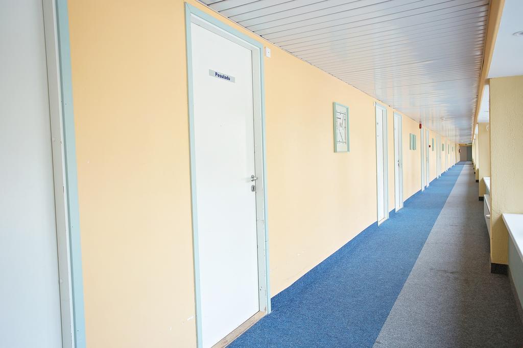 Varska Sanatorium Hotell Exteriör bild